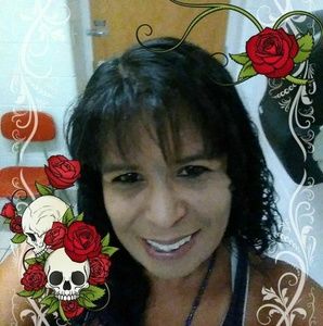 Meet your Posher, Raquel